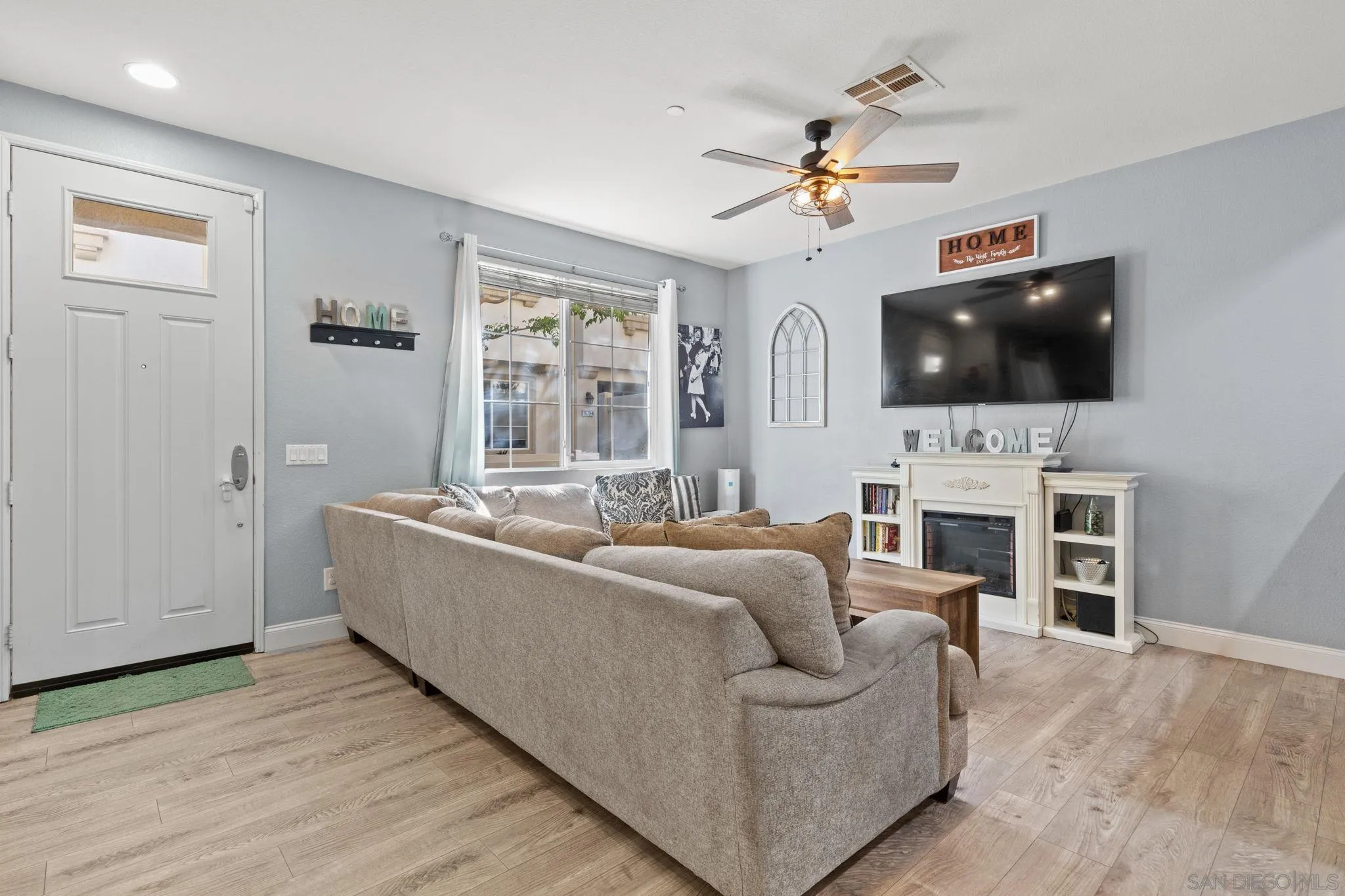 1672 Puffin Pl Unit 3