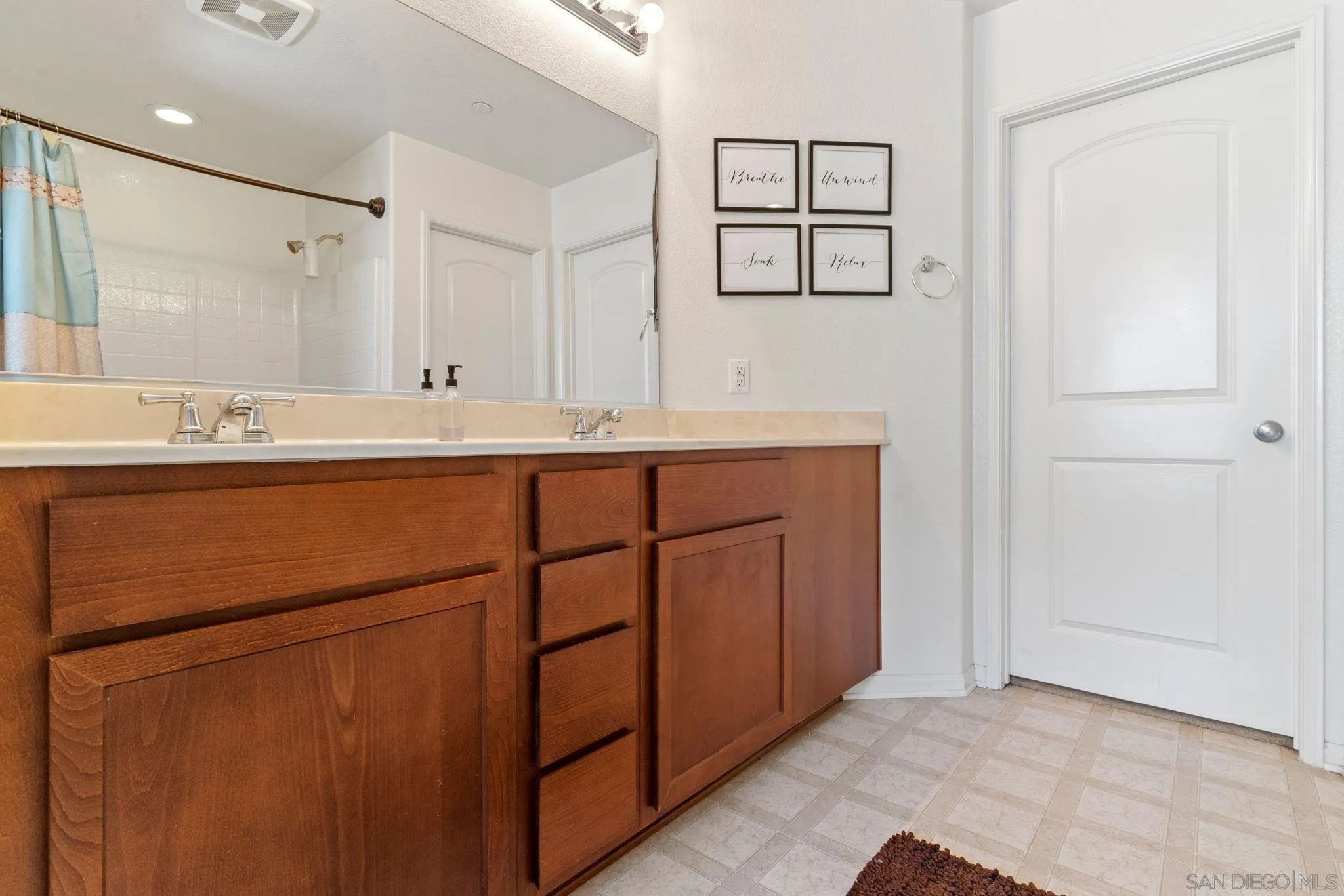 1672 Puffin Pl Unit 3