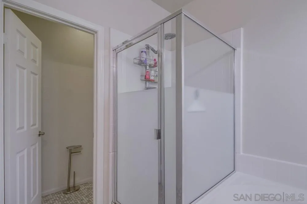 1449 Caminito Sicilia