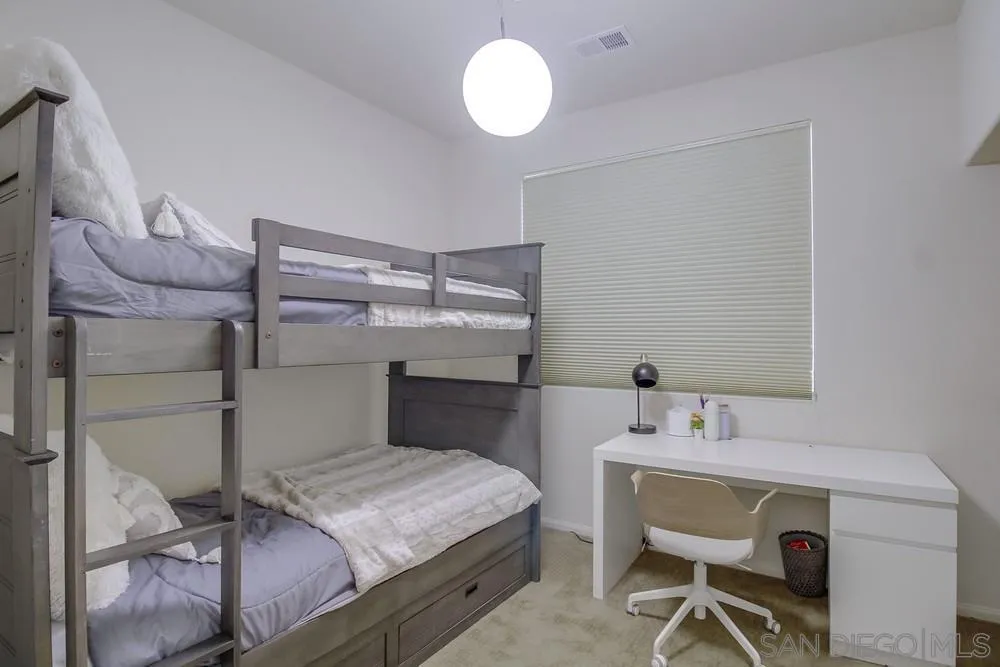 1449 Caminito Sicilia