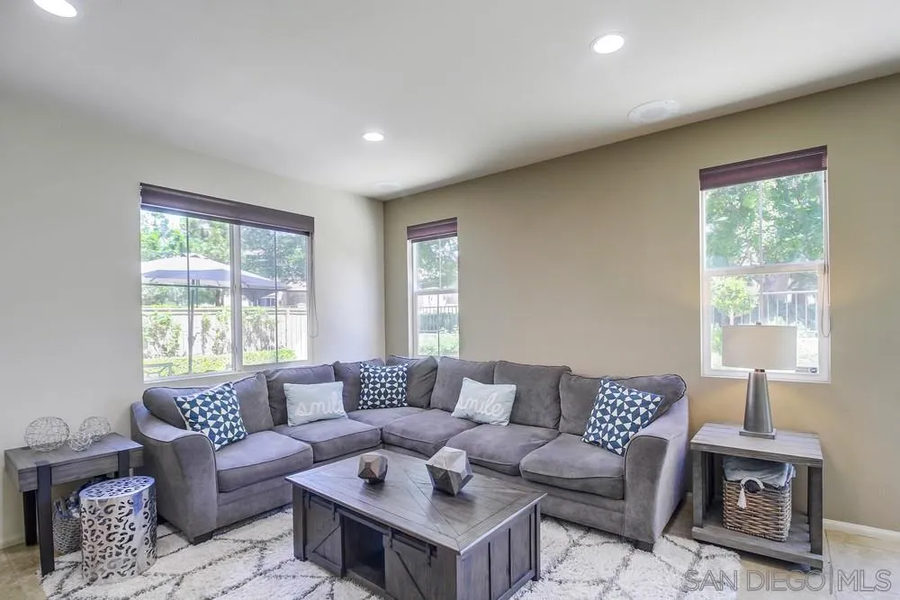 1449 Caminito Sicilia