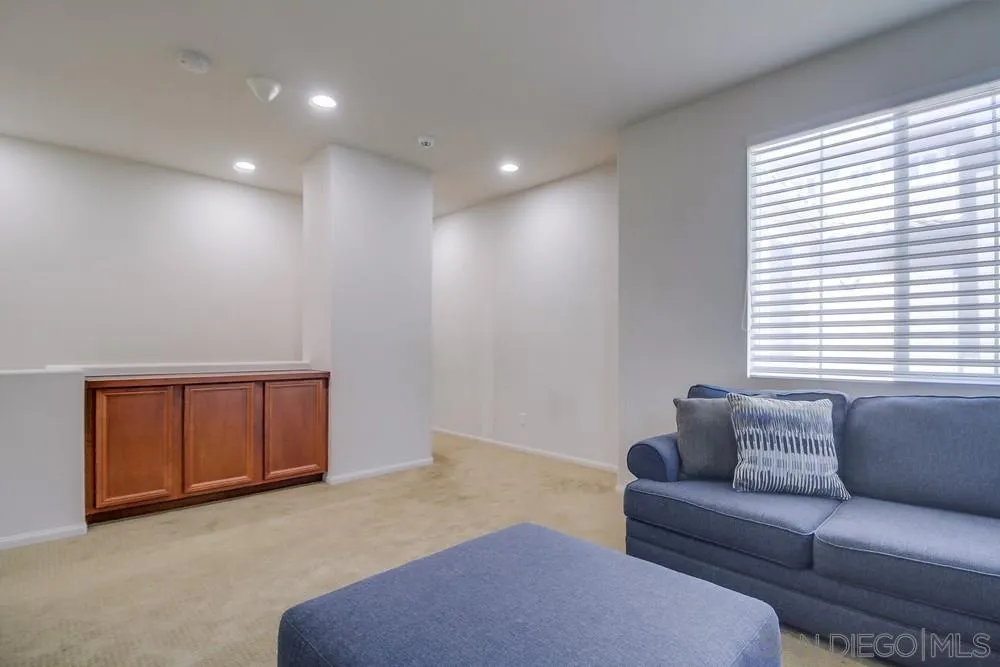 1449 Caminito Sicilia