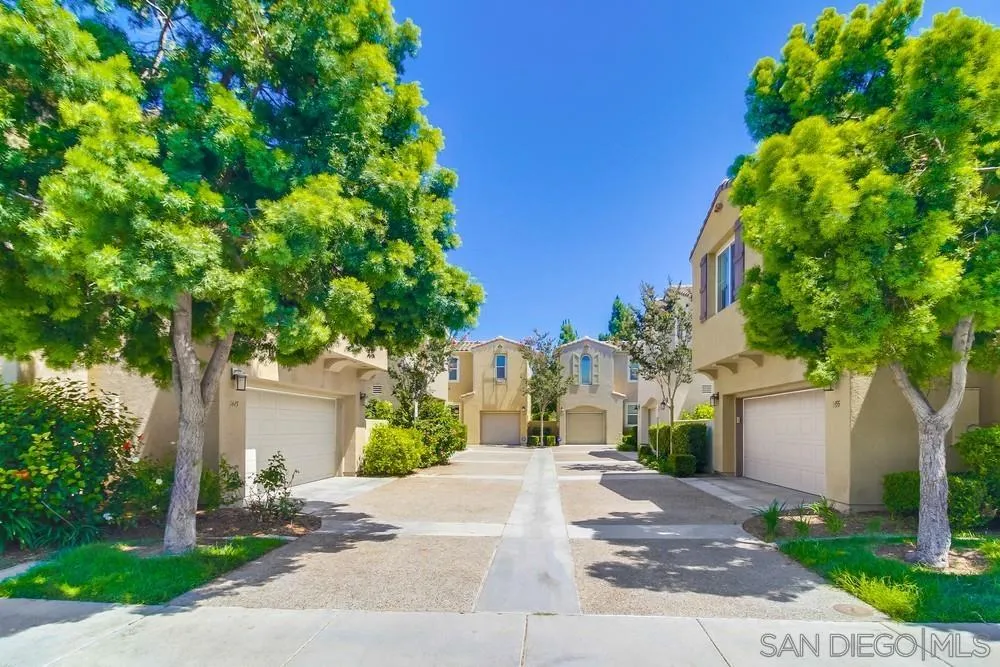 1449 Caminito Sicilia