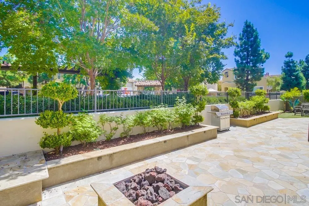 1449 Caminito Sicilia