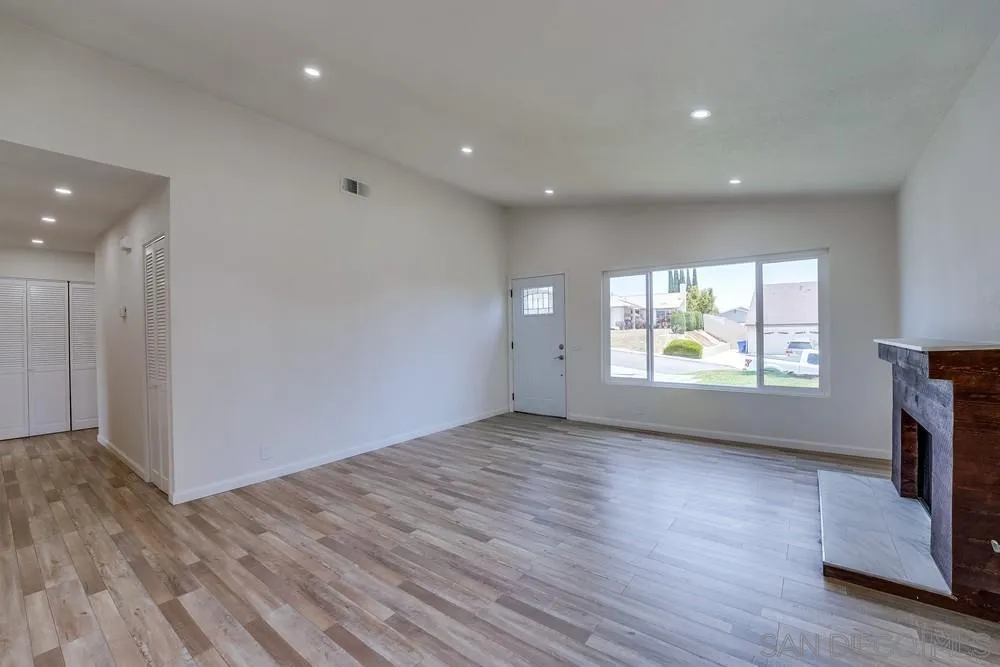 7448 Carrie Ridge Way