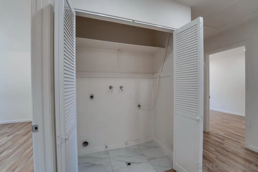 7448 Carrie Ridge Way