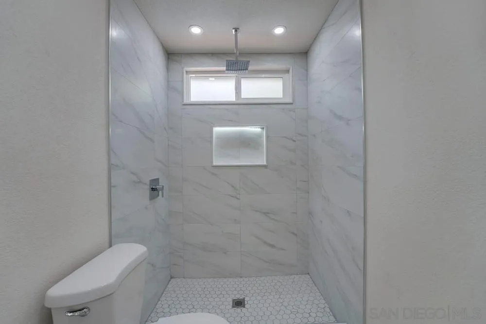 7448 Carrie Ridge Way