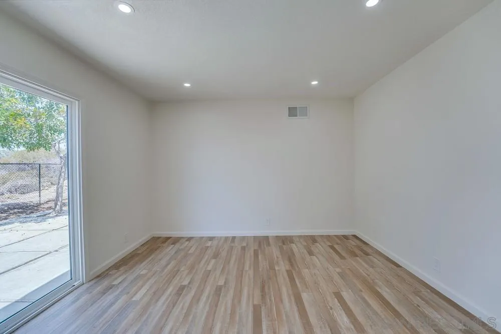 7448 Carrie Ridge Way