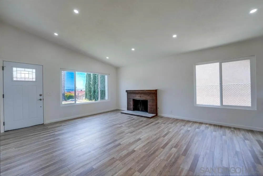 7448 Carrie Ridge Way