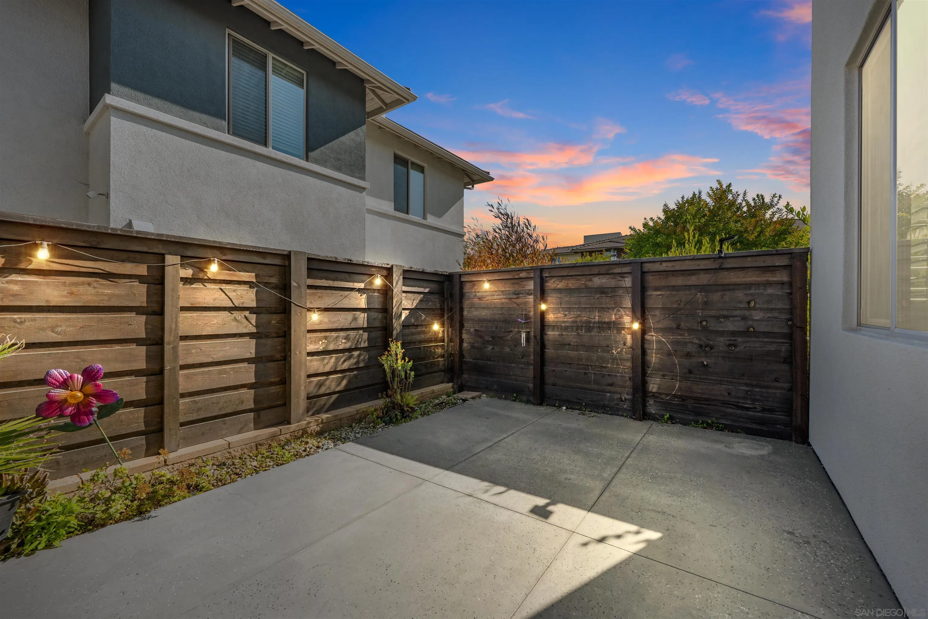 2053 Tango Loop Unit 3