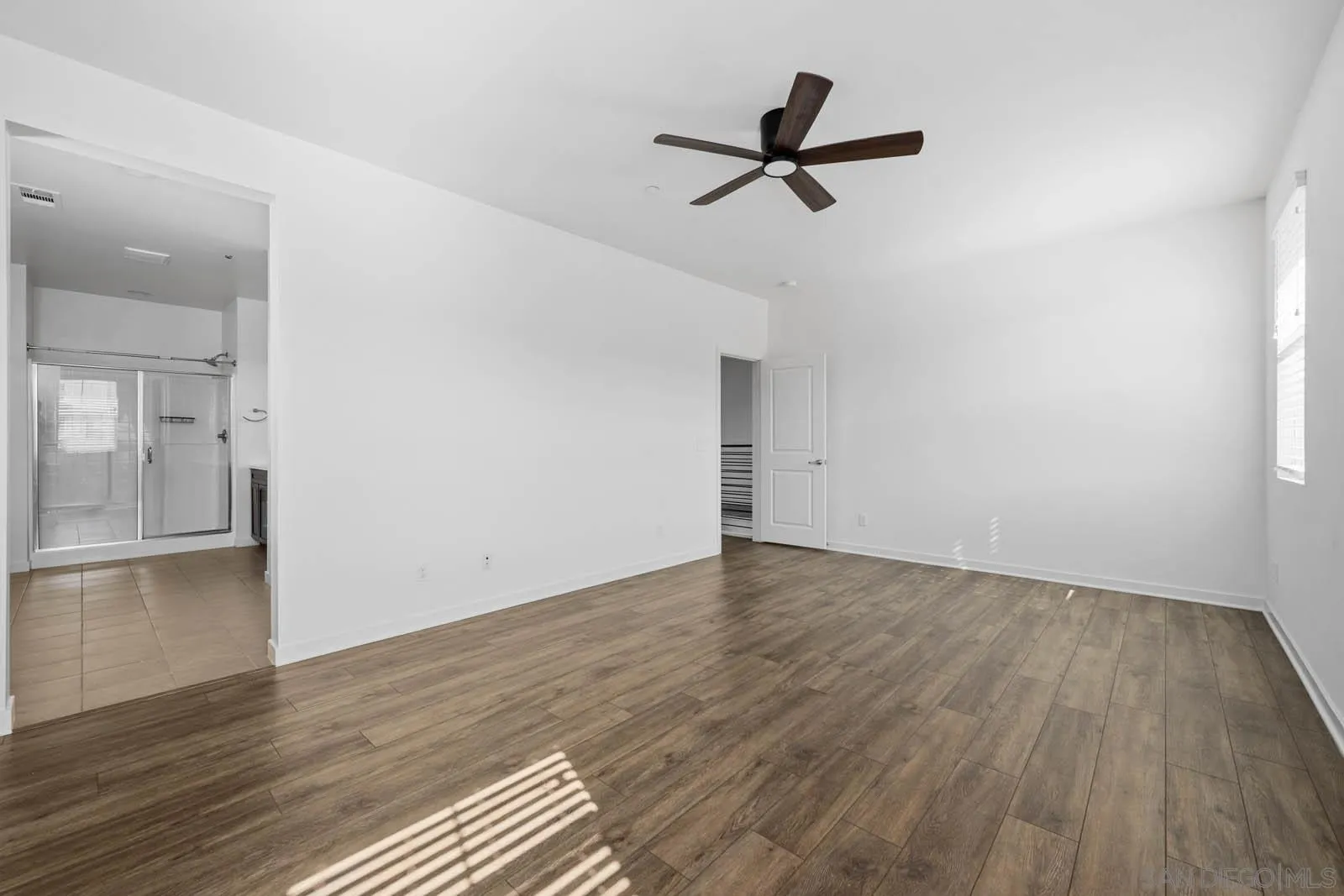 2053 Tango Loop Unit 3