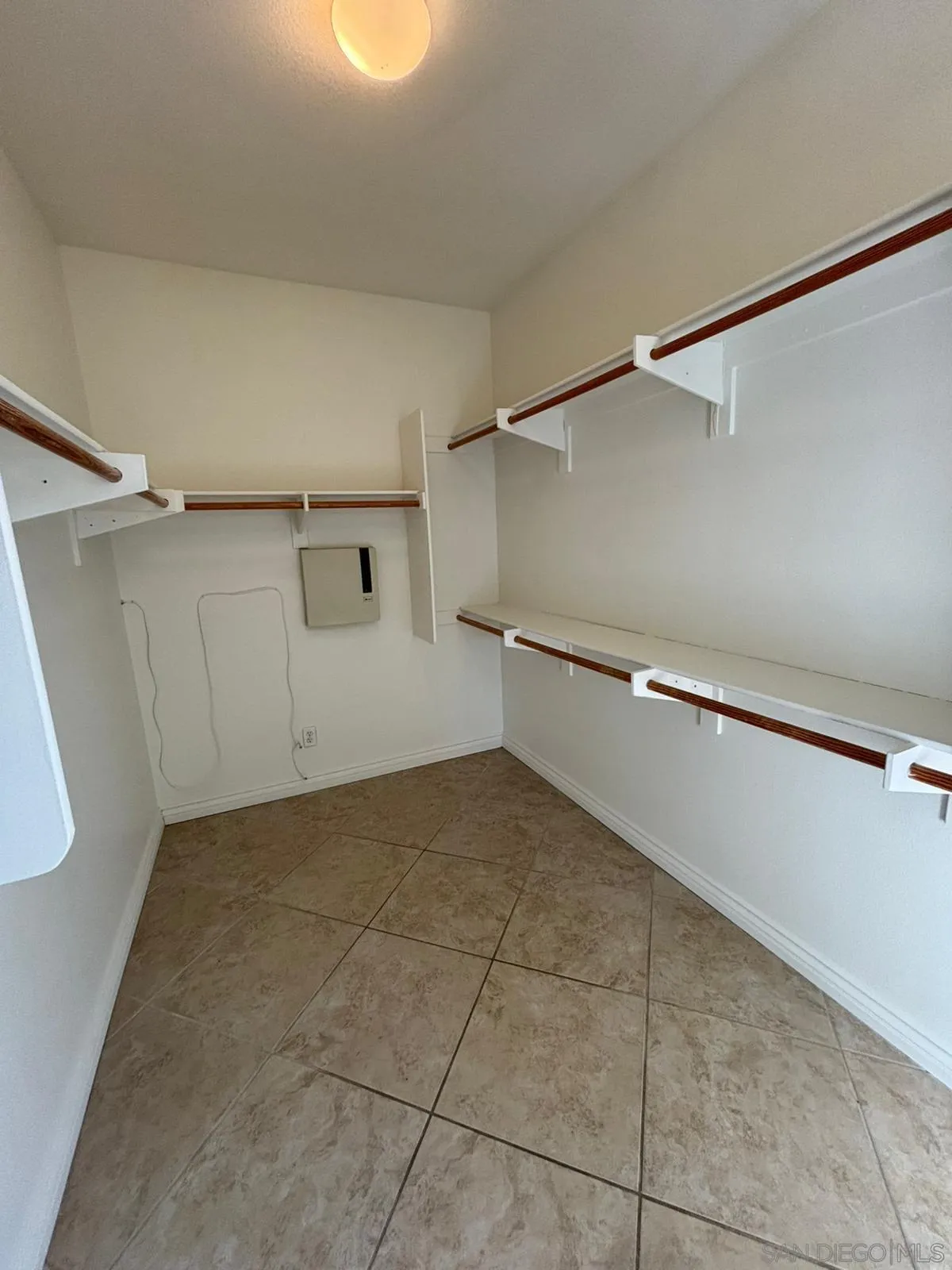 1612 Picket Fence Dr