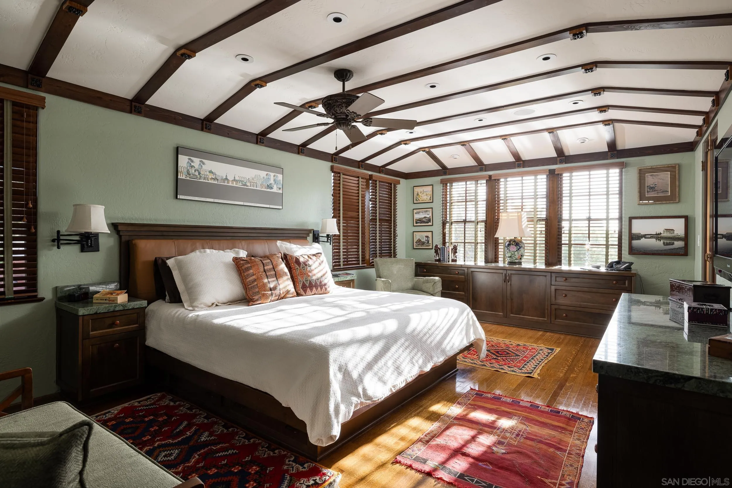 1271 Brookes Terrace