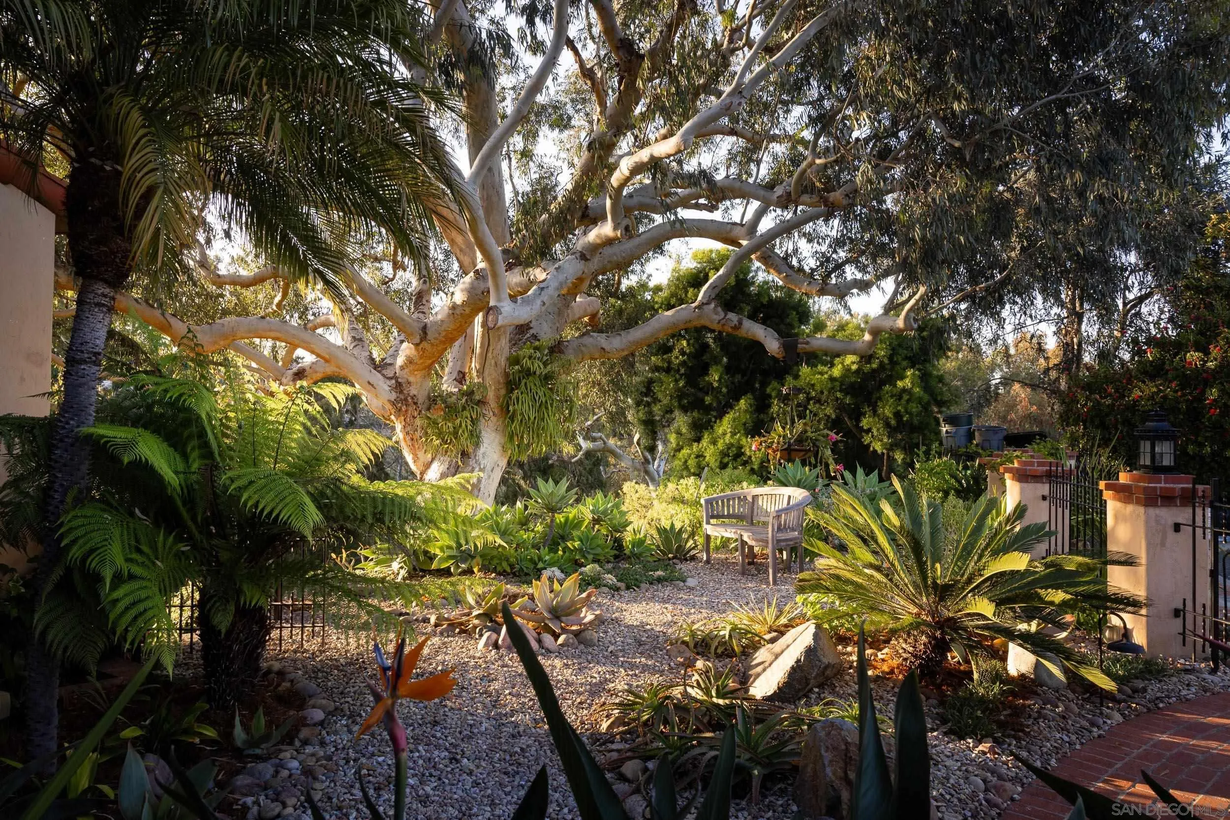 1271 Brookes Terrace