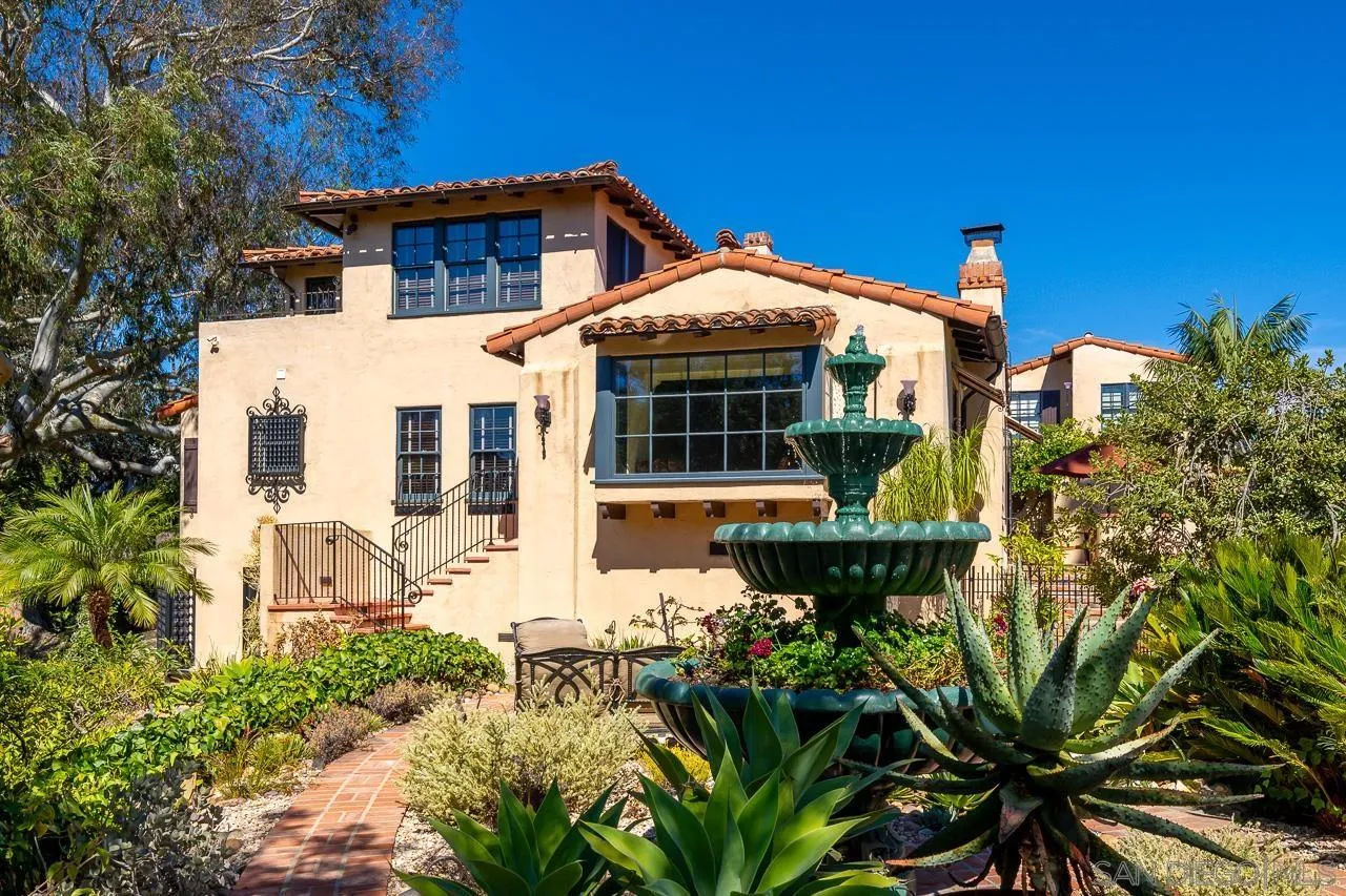 1271 Brookes Terrace