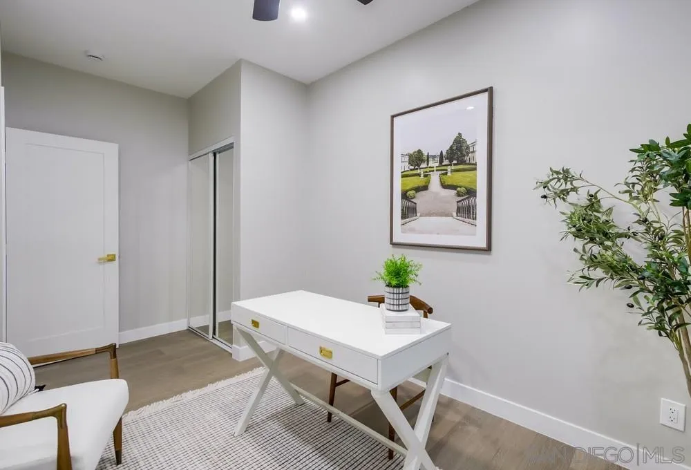 3122 Newell St