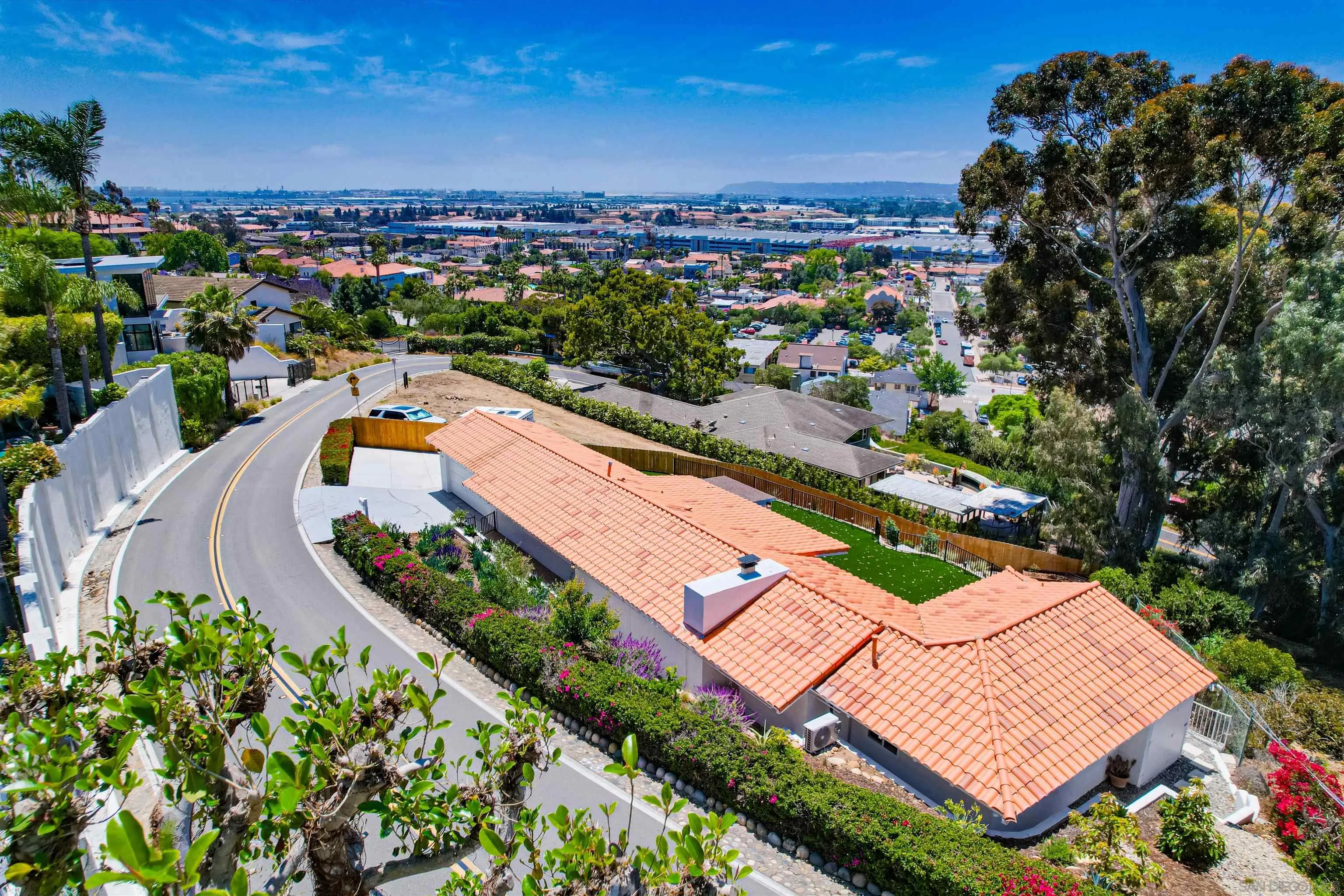 4242 Cosoy Way
