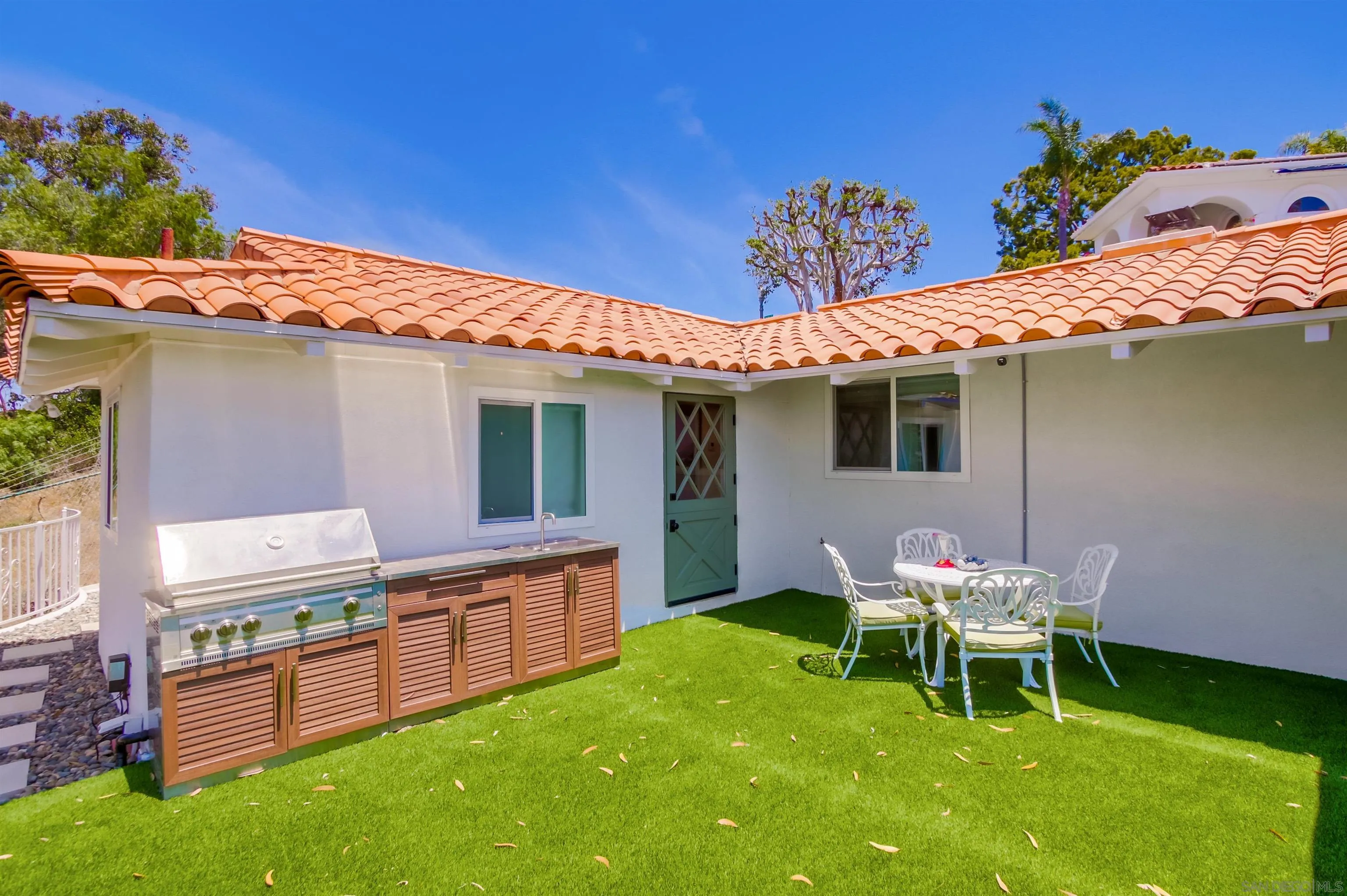 4242 Cosoy Way, San Diego