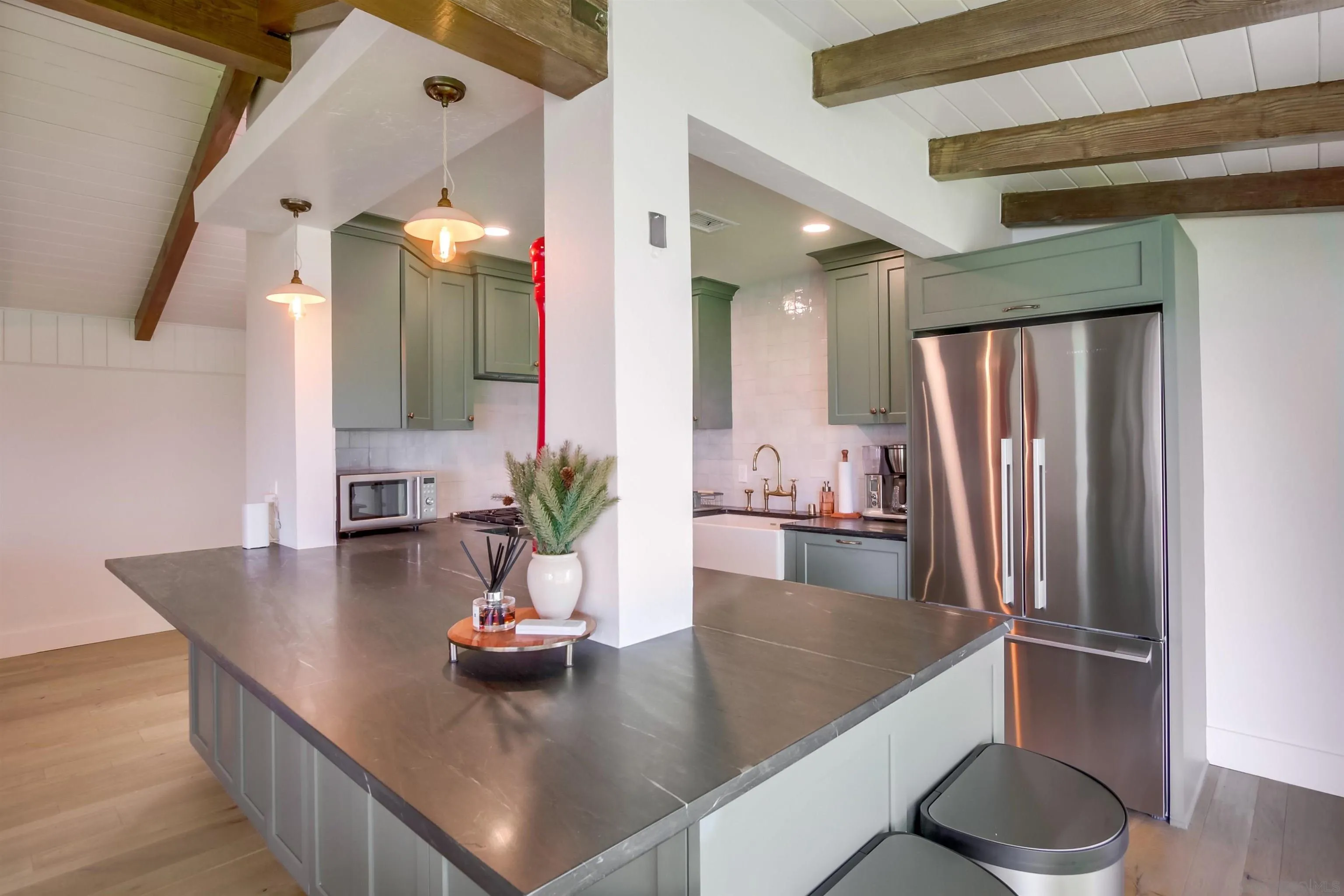 4242 Cosoy Way, San Diego