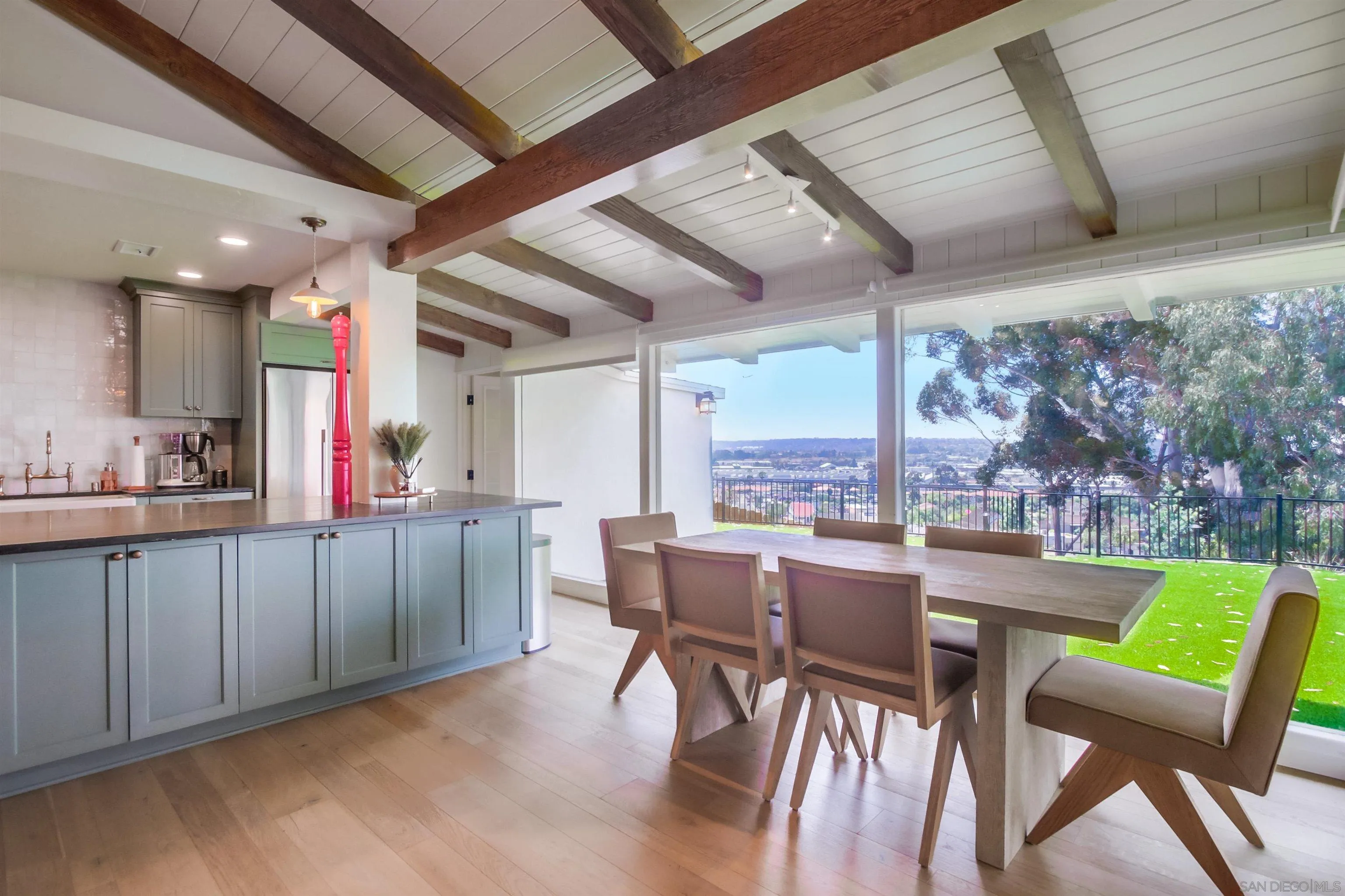 4242 Cosoy Way, San Diego