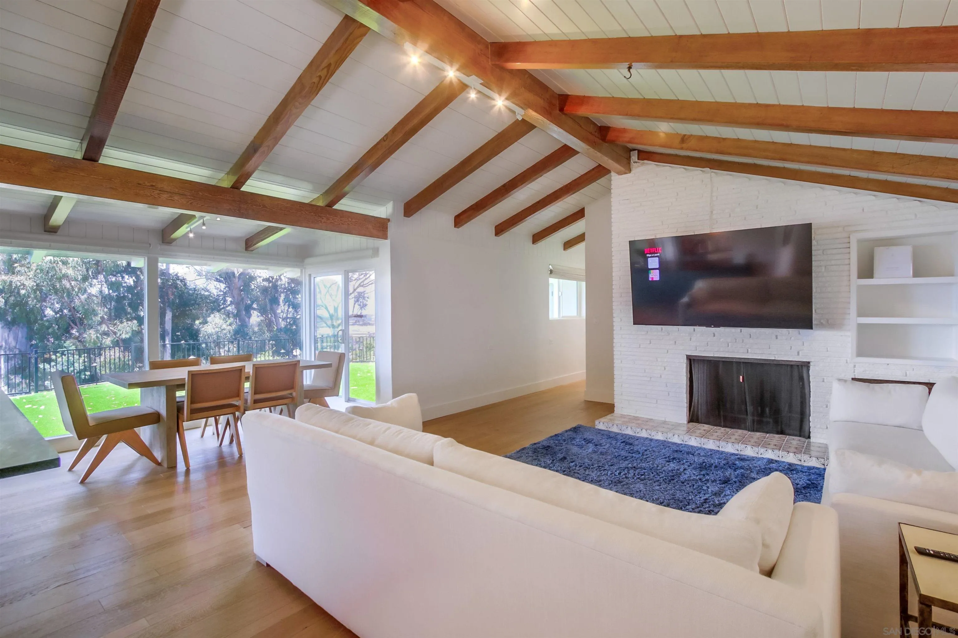 4242 Cosoy Way, San Diego