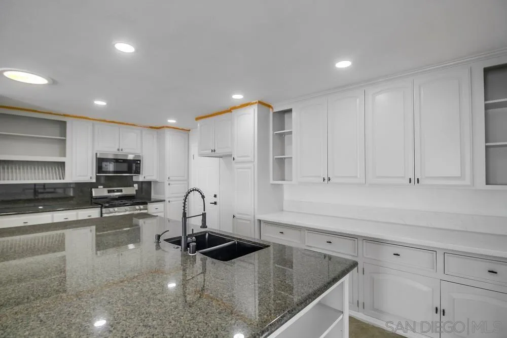 838 David Dr, Chula Vista