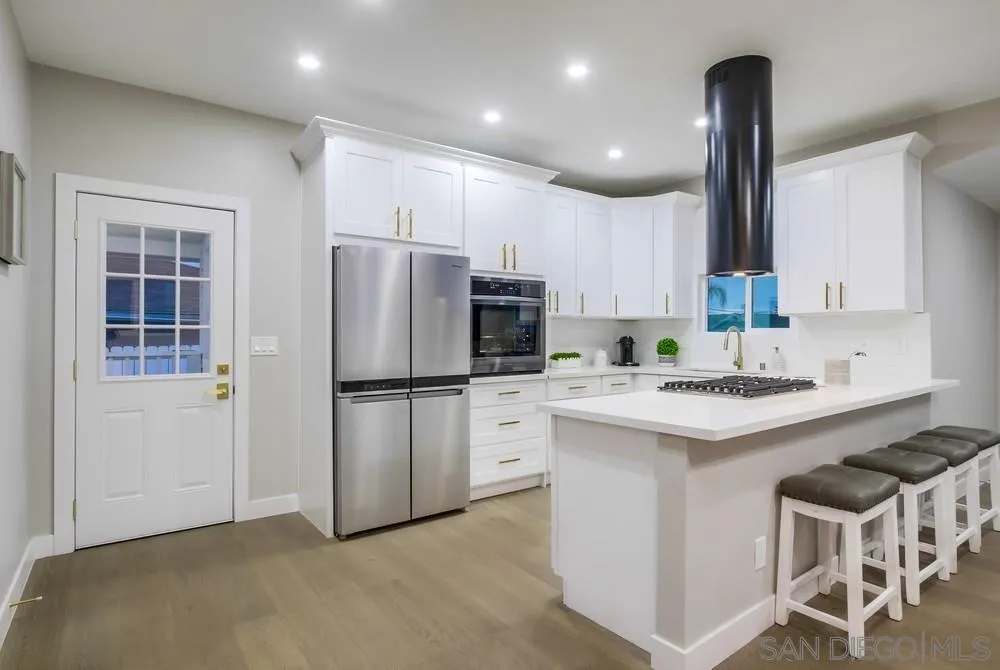 3122 Newell St, San Diego