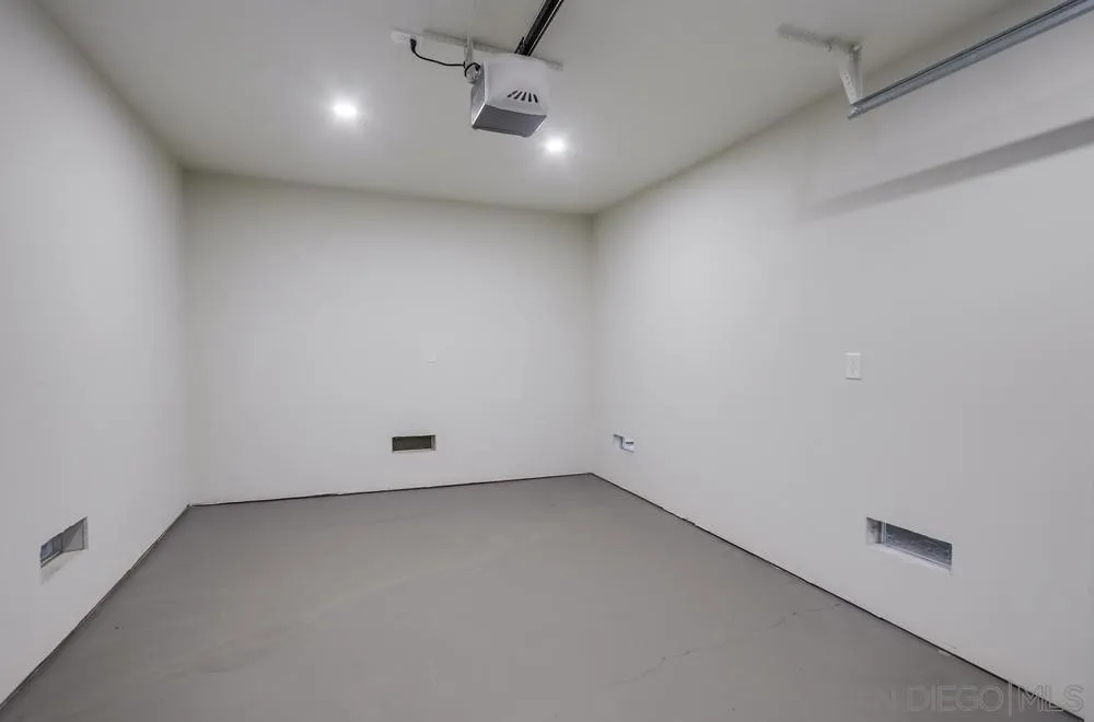 3122 Newell St, San Diego