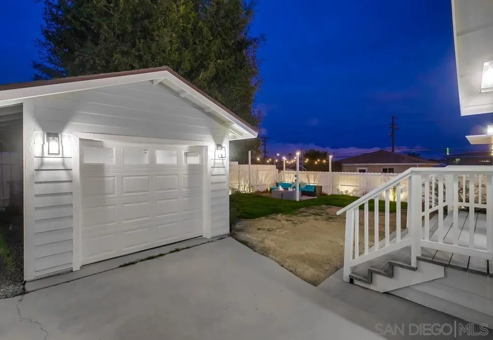 3122 Newell St, San Diego