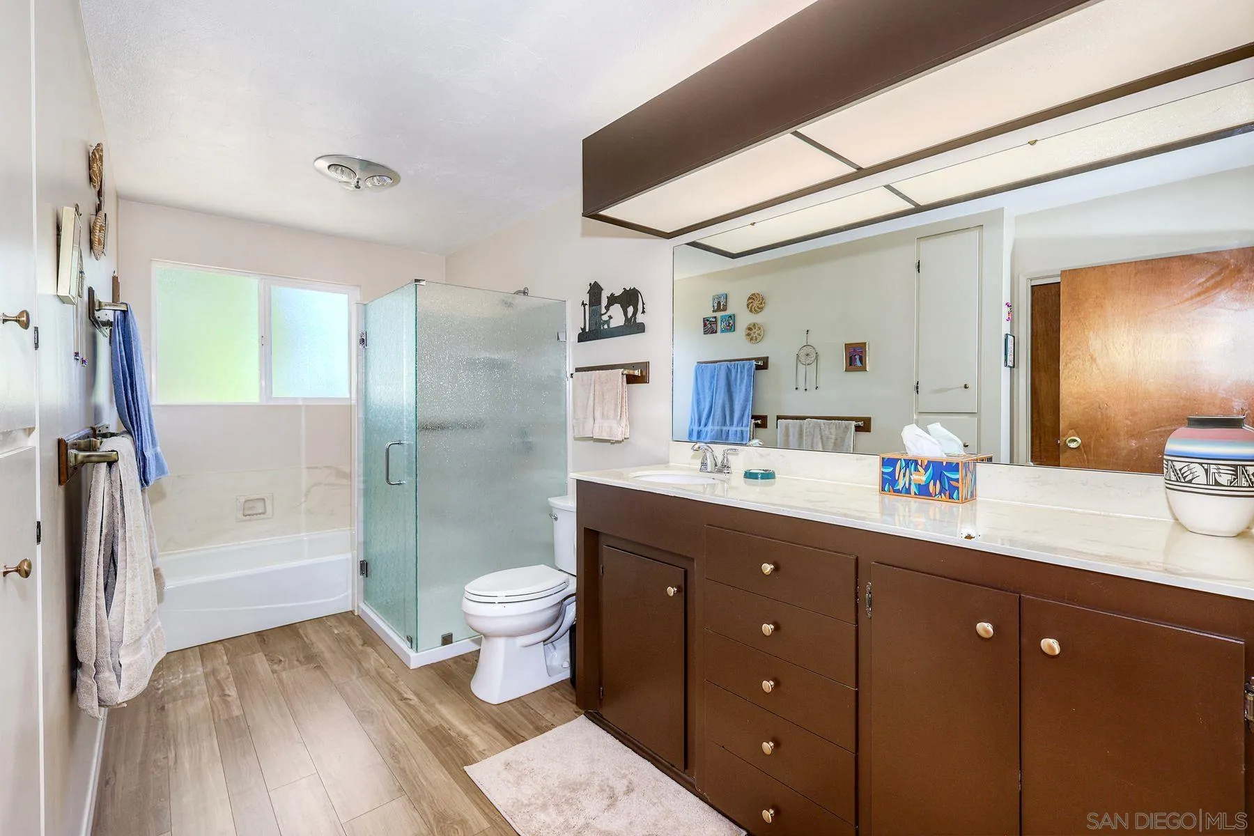 15525 Lyons Valley