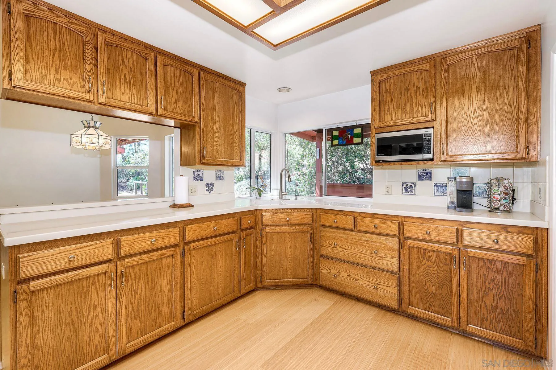 15525 Lyons Valley