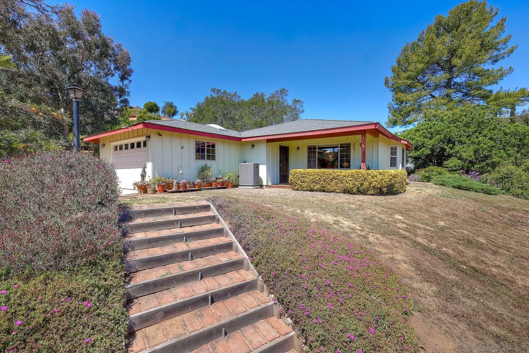 15525 Lyons Valley