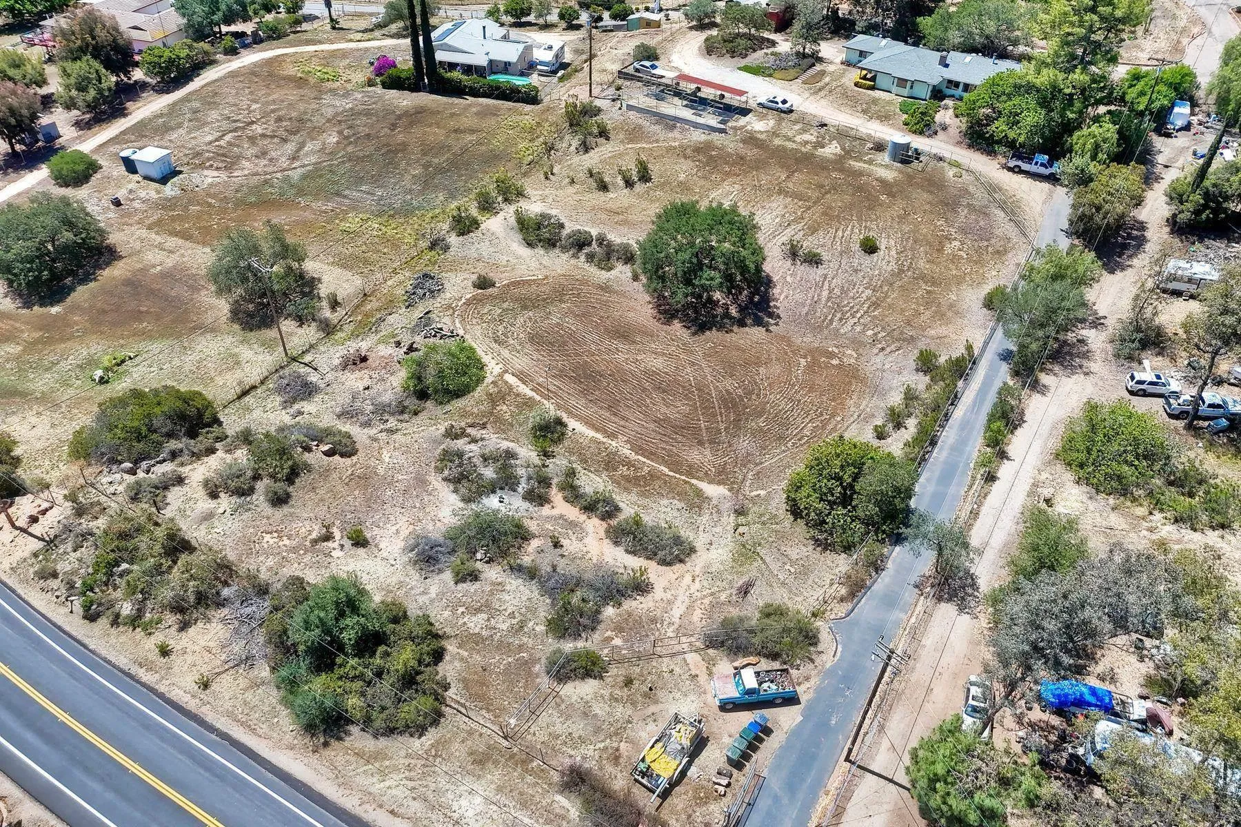 15525 Lyons Valley