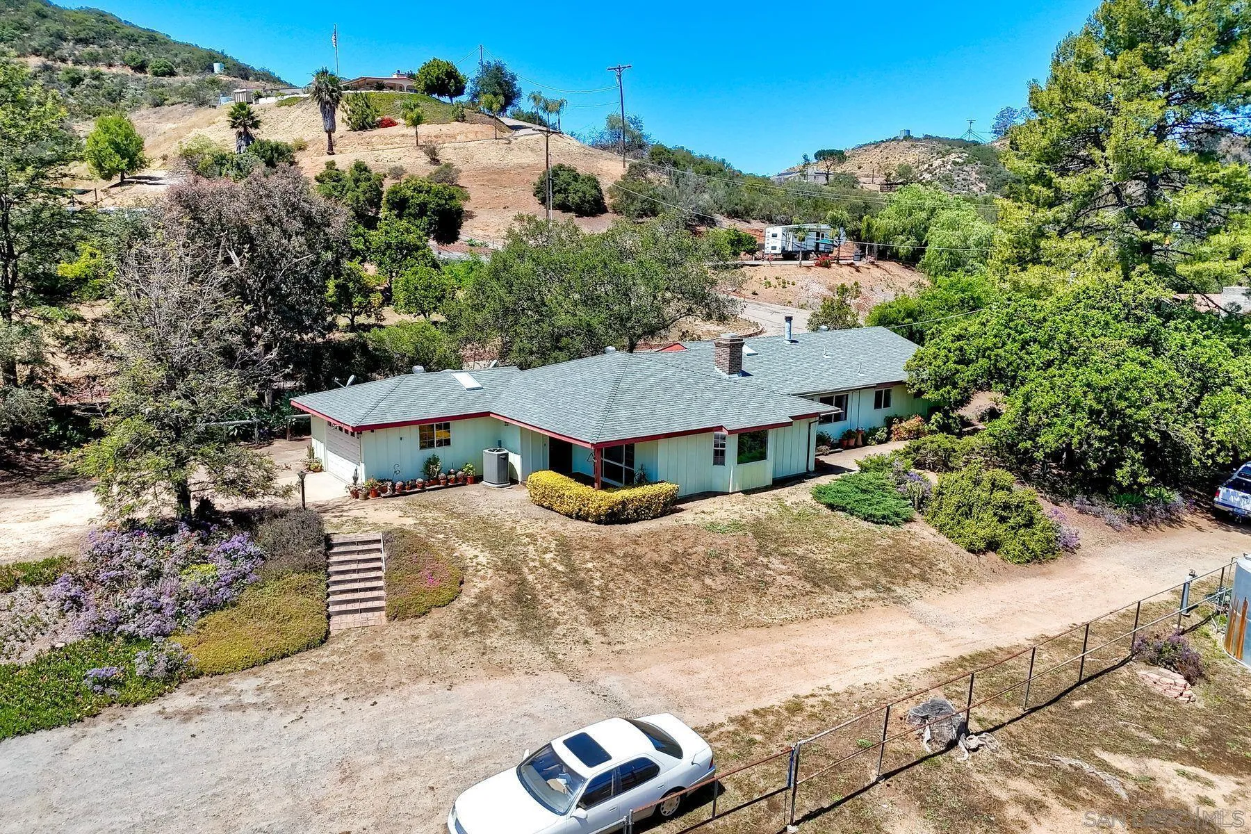 15525 Lyons Valley