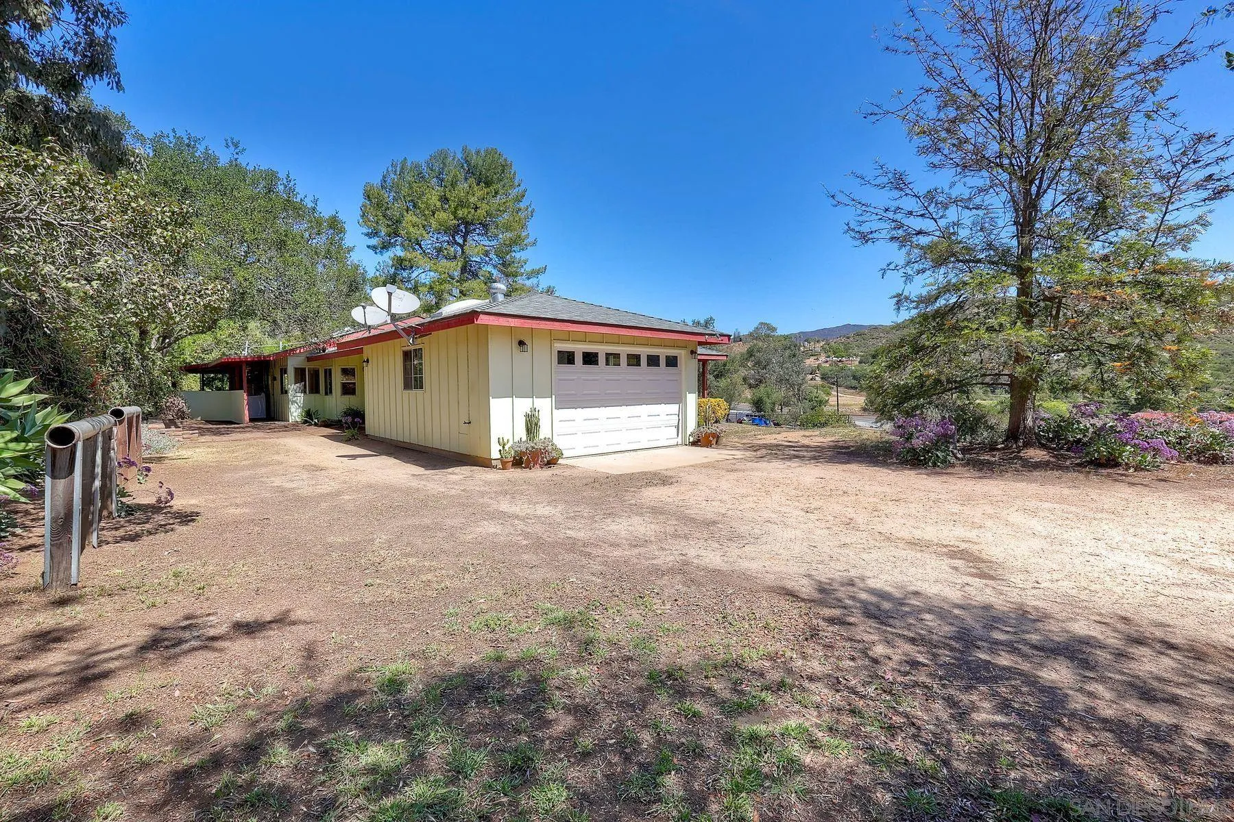 15525 Lyons Valley