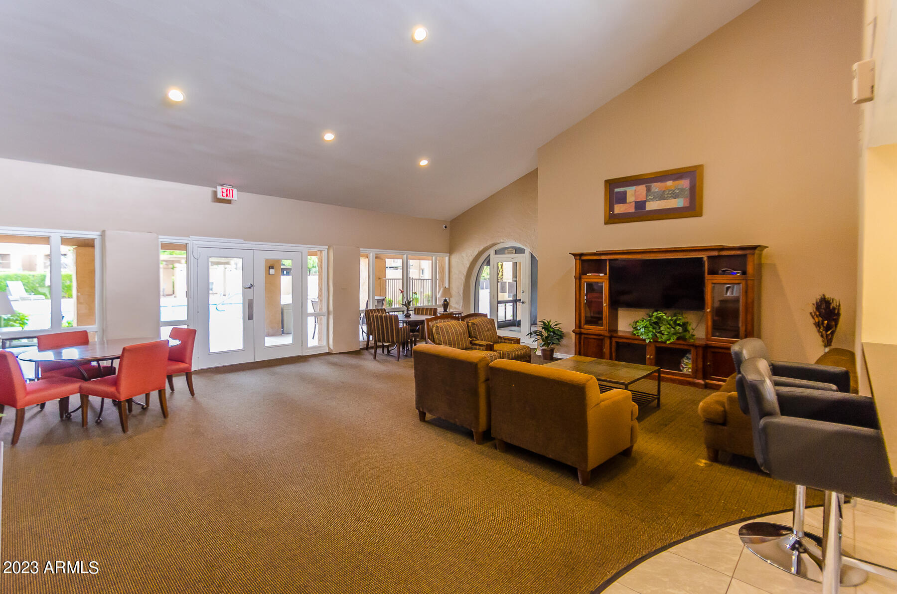 8256 E ARABIAN Trail E # 238