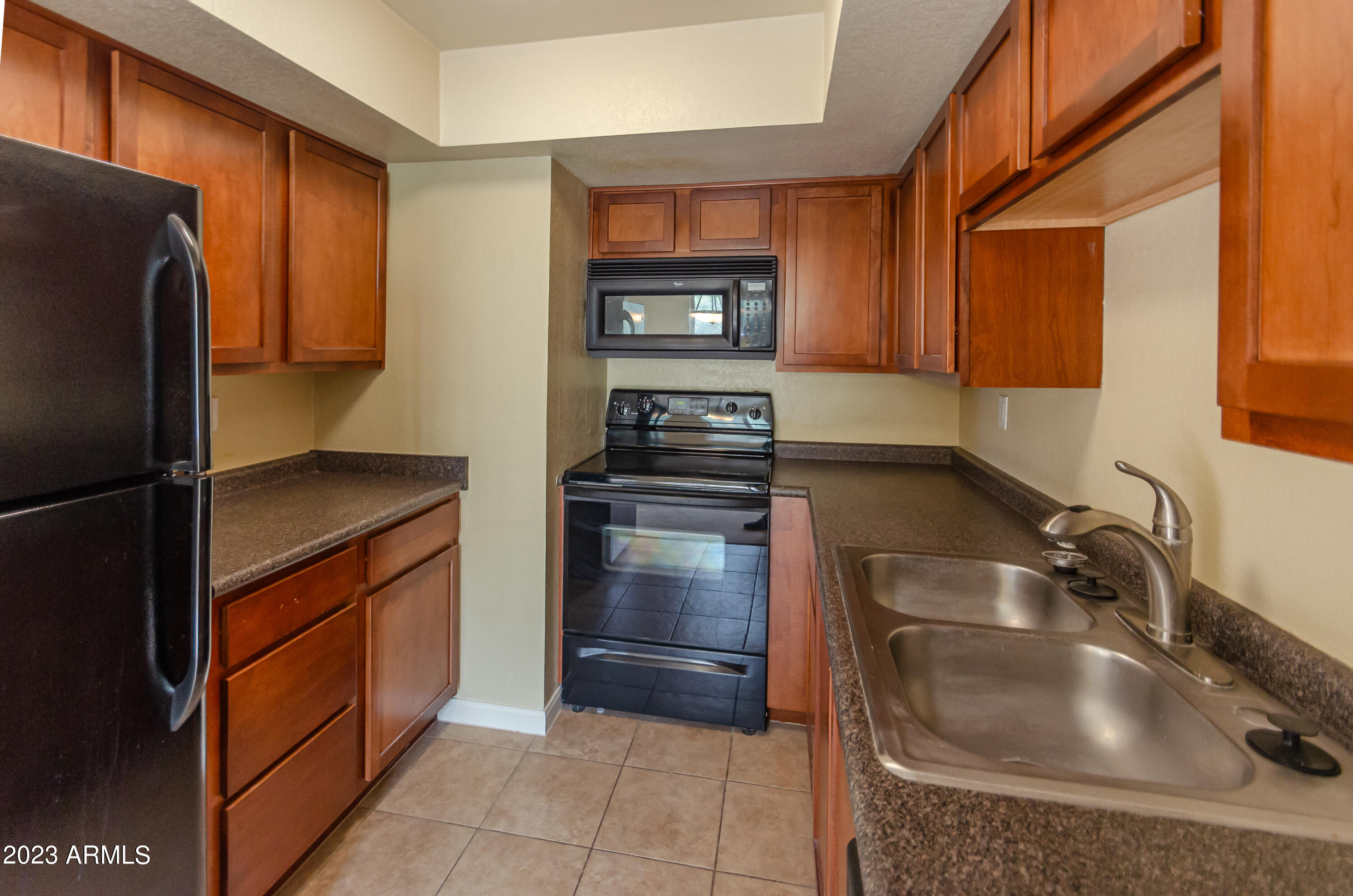 8256 E ARABIAN Trail E # 238