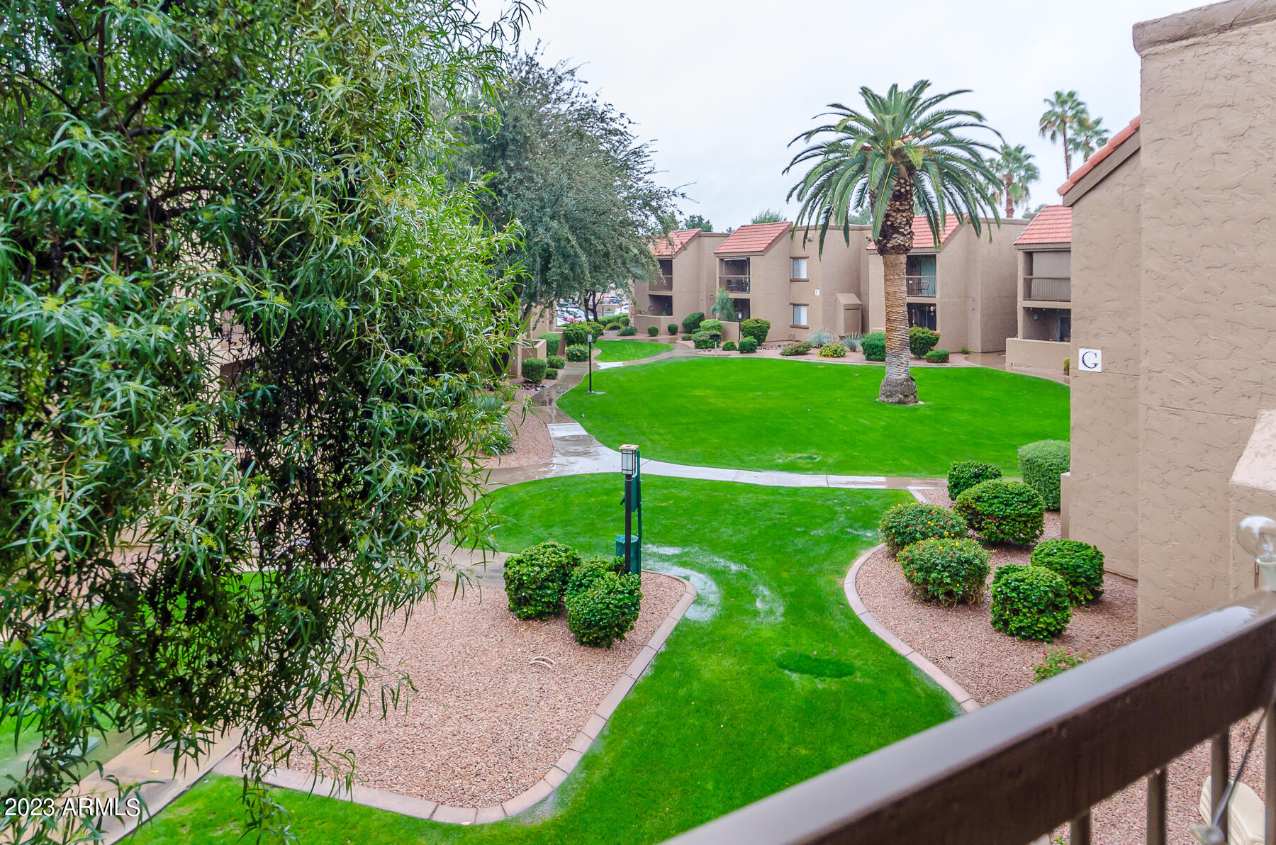 8256 E ARABIAN Trail E # 238