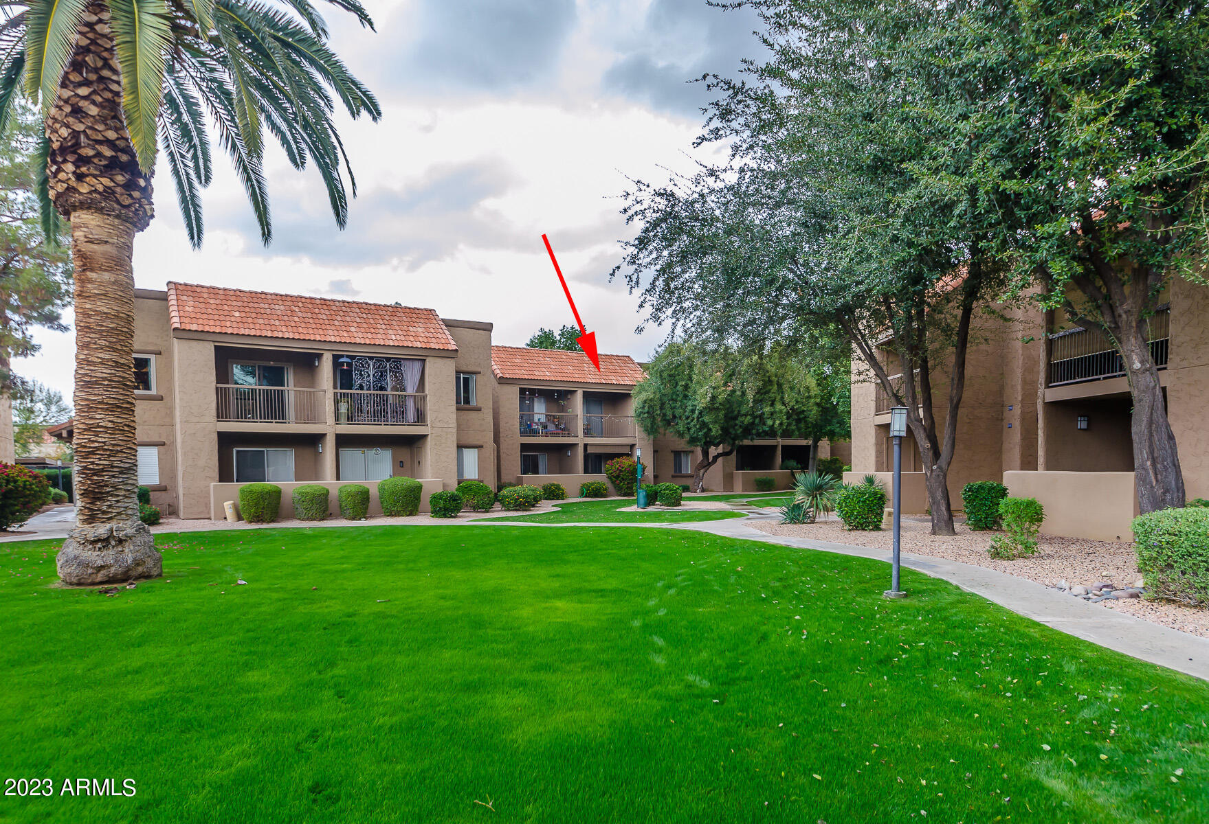 8256 E ARABIAN Trail E # 238