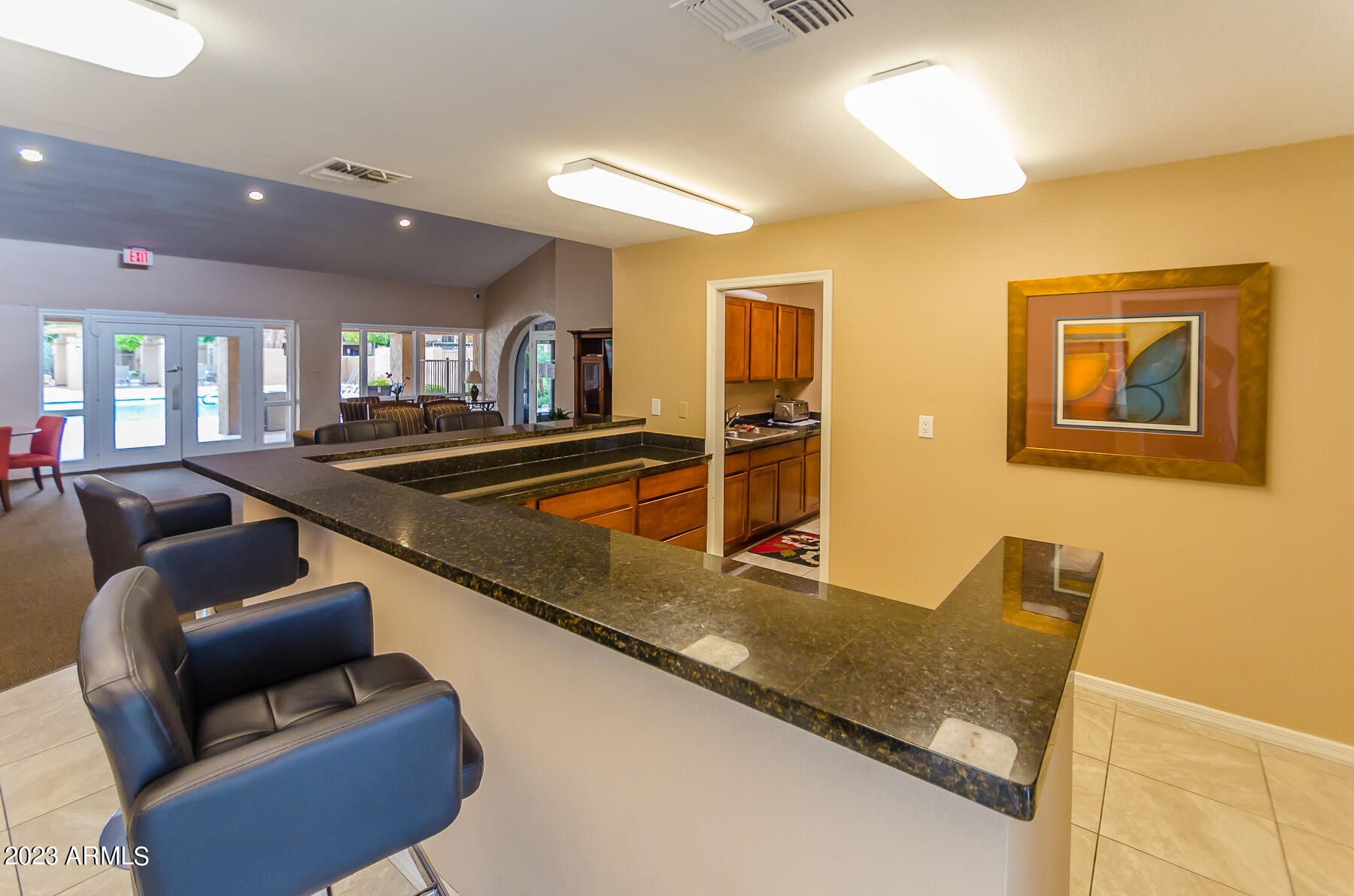 8256 E ARABIAN Trail E # 238
