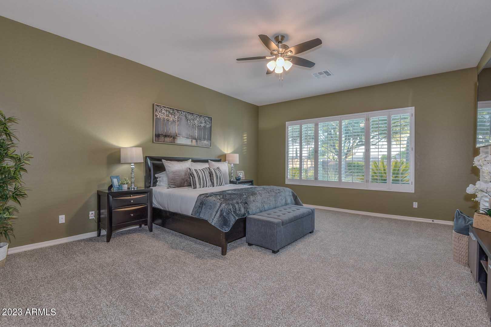 3935 E NOCONA Lane