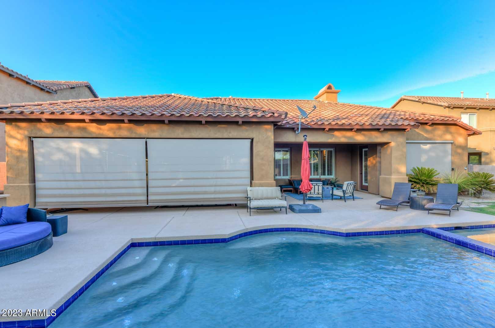 3935 E NOCONA Lane