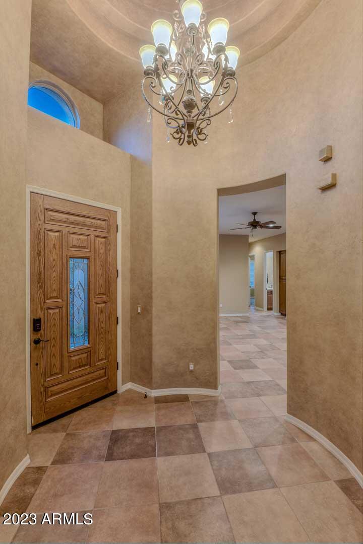 3935 E NOCONA Lane