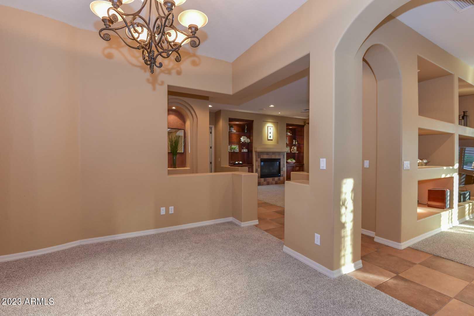 3935 E NOCONA Lane