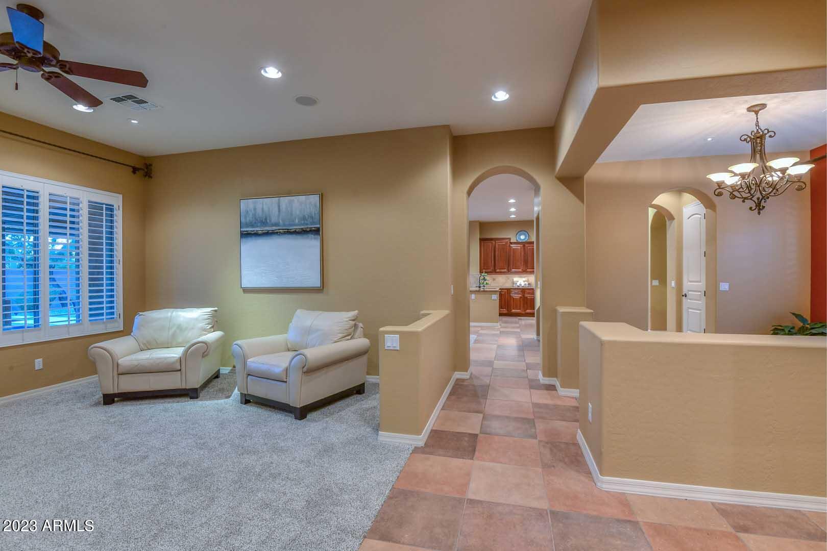 3935 E NOCONA Lane