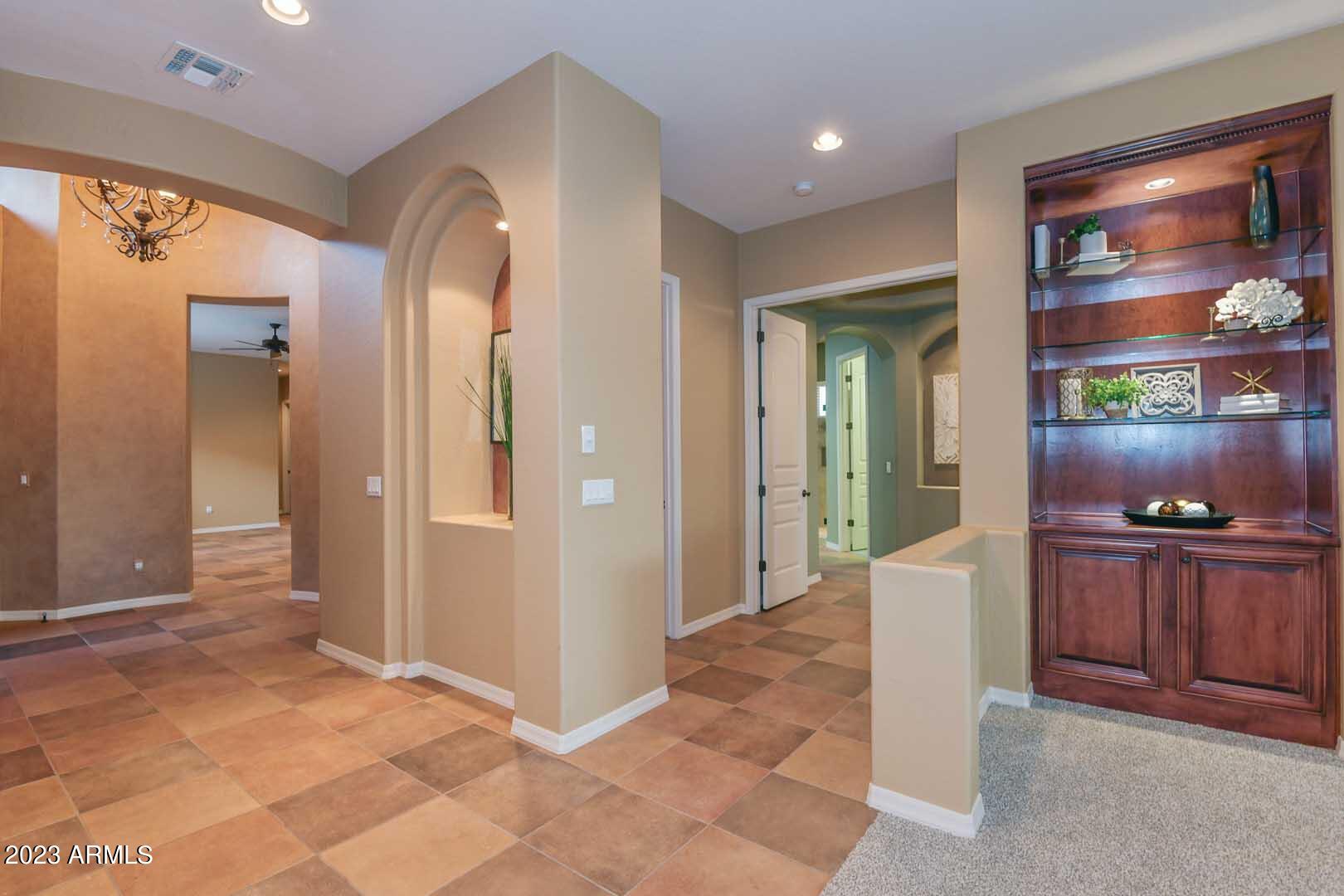 3935 E NOCONA Lane