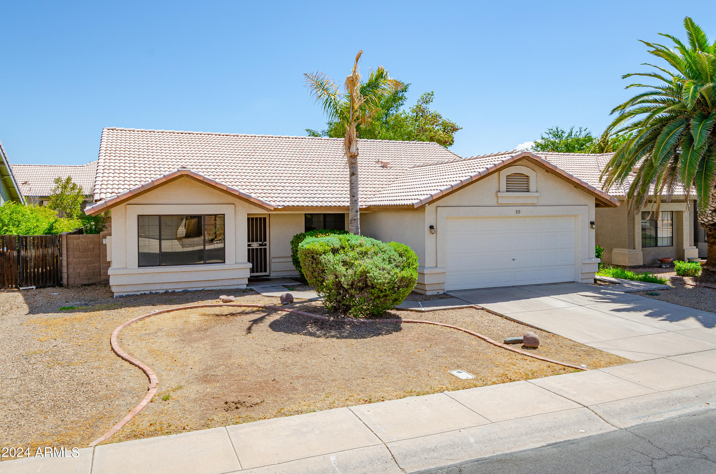 519 W SIERRA MADRE Avenue