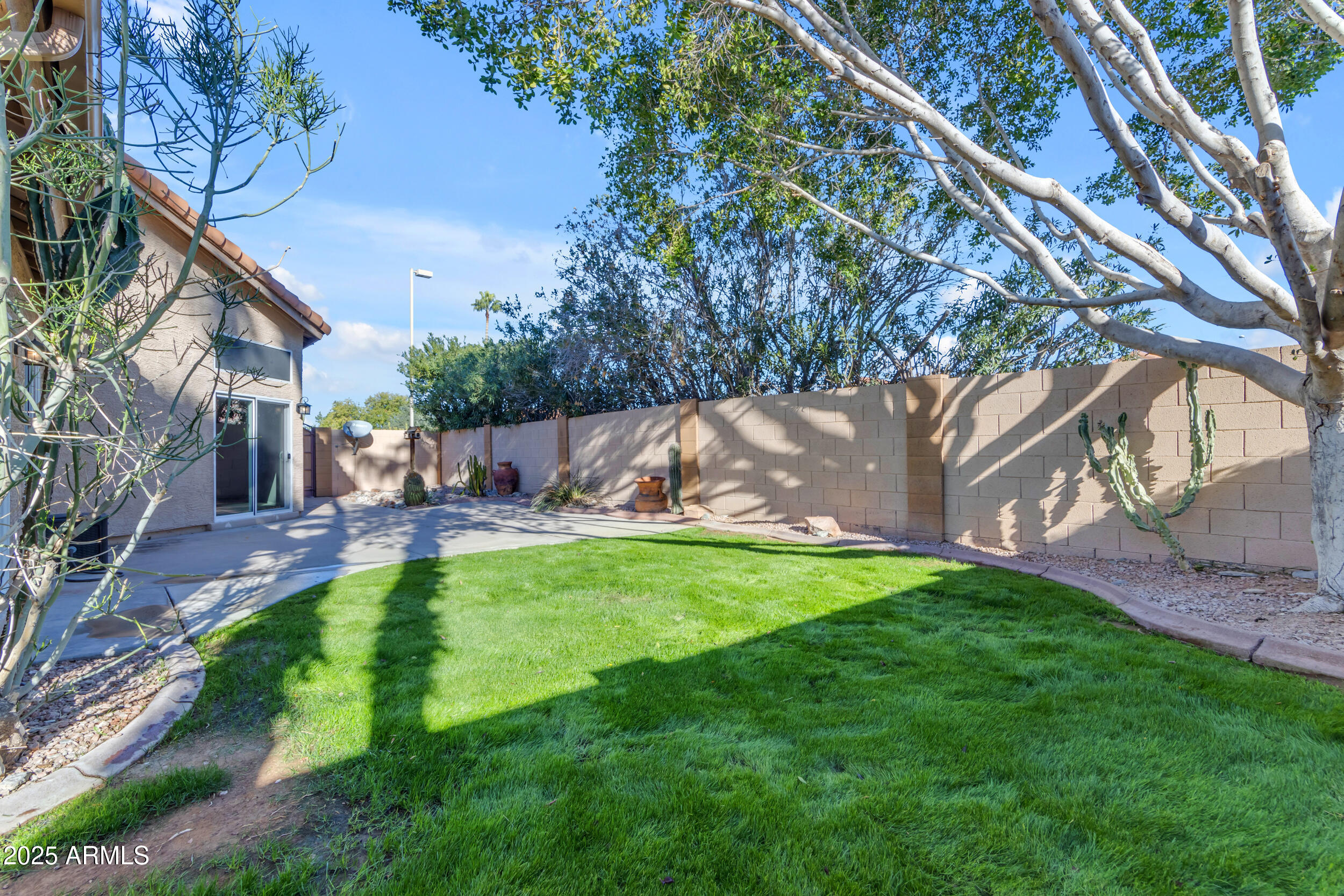 10381 E CELTIC Drive