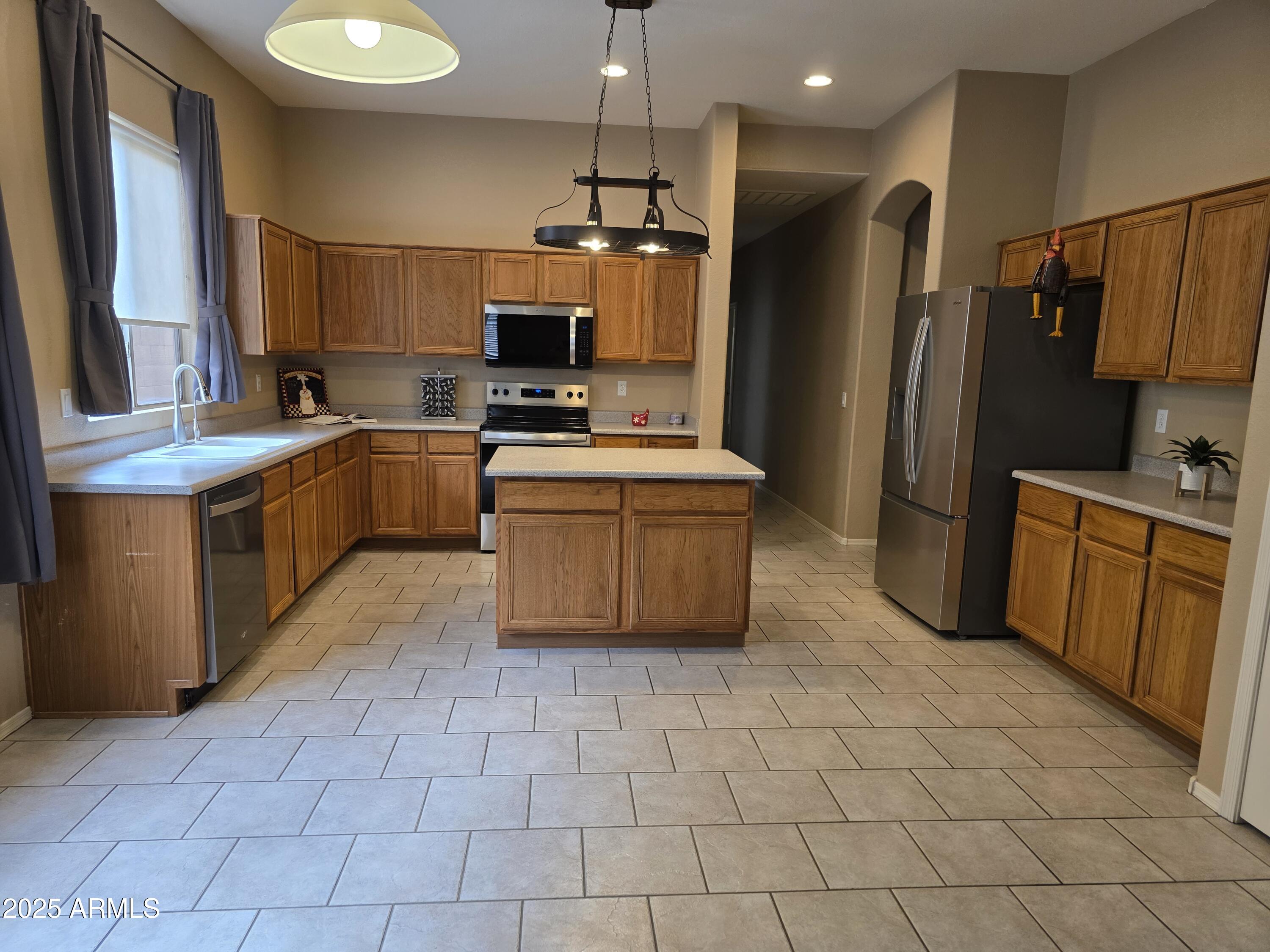 1656 E HAWKEN Place, Chandler