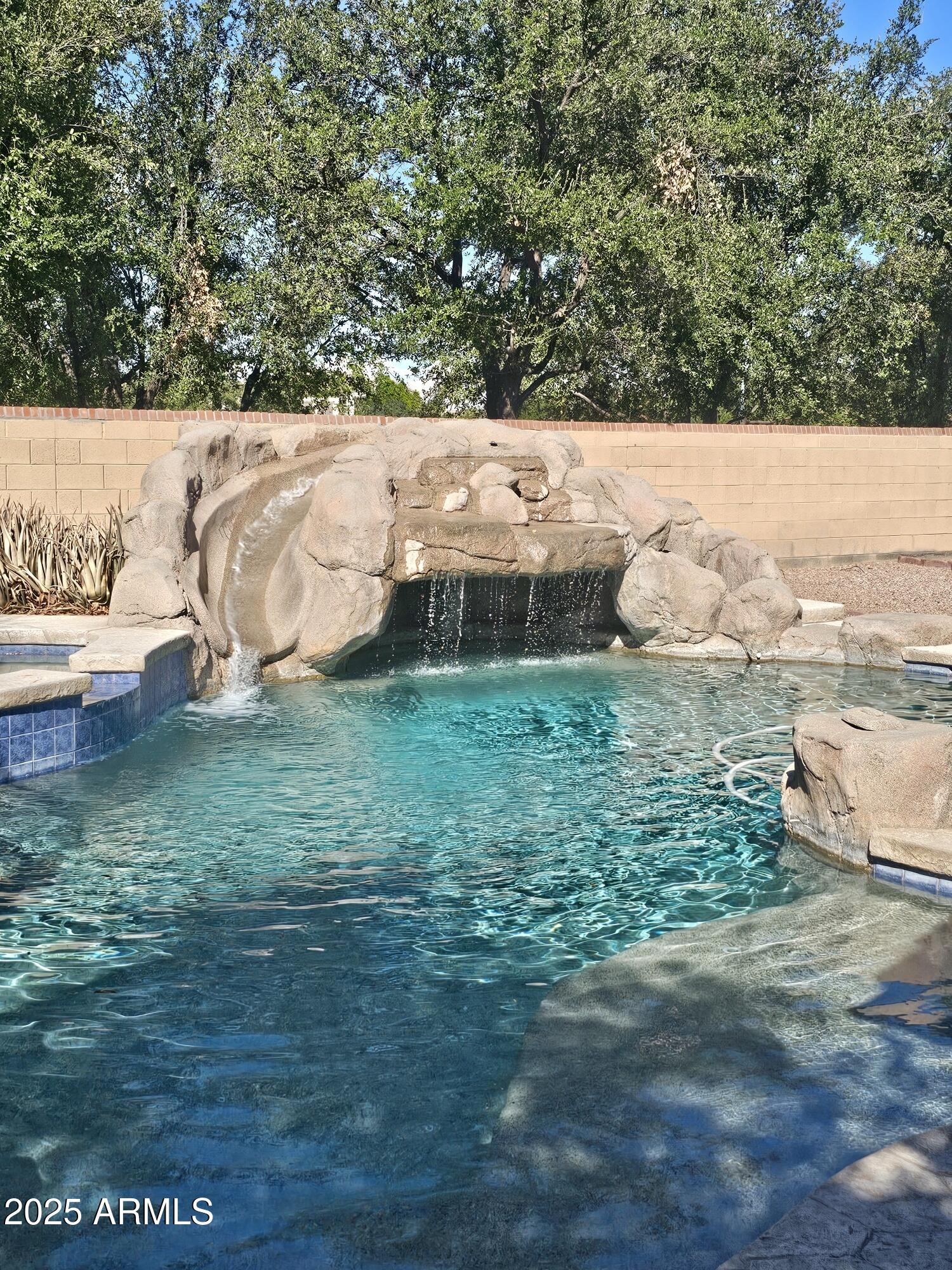 1656 E HAWKEN Place, Chandler